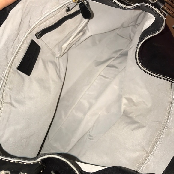 COLE HAAN CLASSIC LARGE LEATHER CHIC BAG - Picture 5 of 6